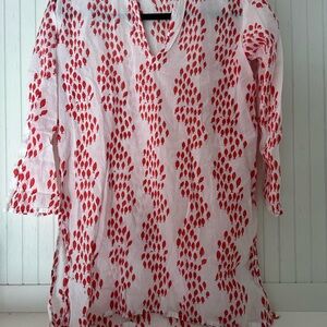 Roberta Roller Rabbit White and Red Fish Top